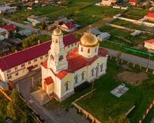 Храм во имя святых мучеников Флора и Лавра